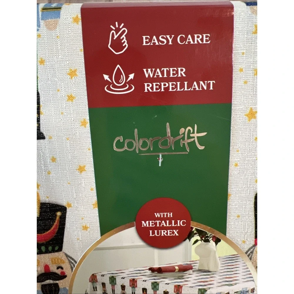 Colordrift Fabric Tablecloth 60 X 104 Jolly Nutcracker Oblong Metallic Polyester